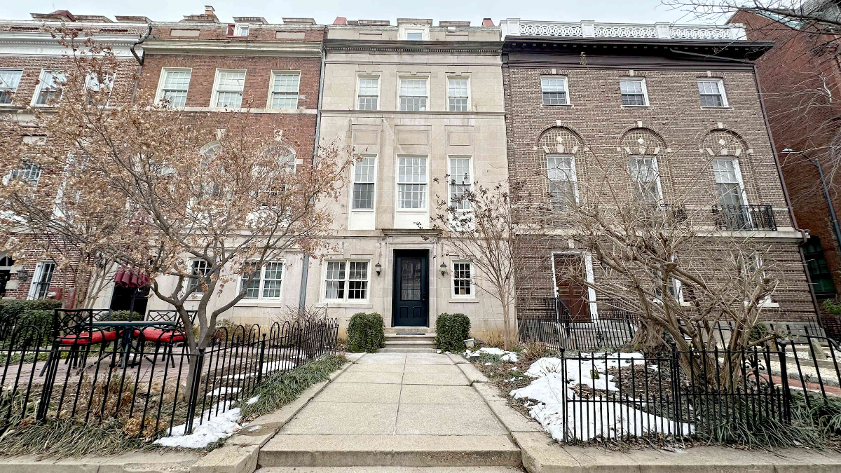 Sojourn Gorgeous & Grand on 19th 2 BR 2 BA - Photo 4