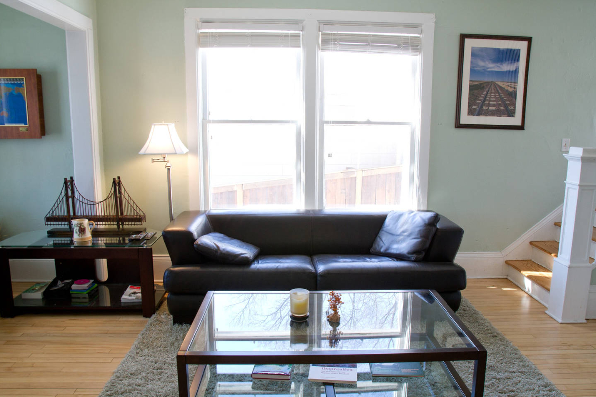 Charming & close to hospitals