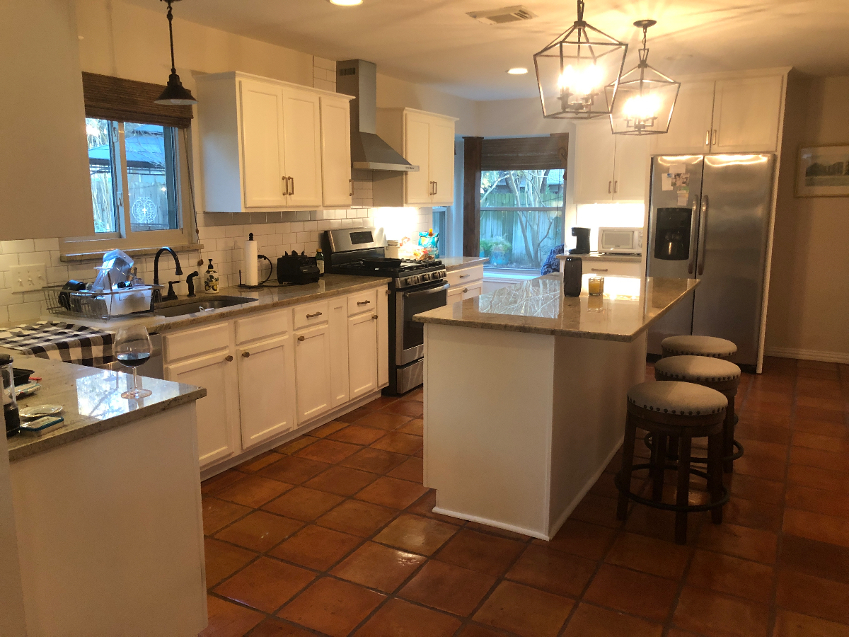Private Room / Bath in North Austin close to St David RR Med Center - Photo 5