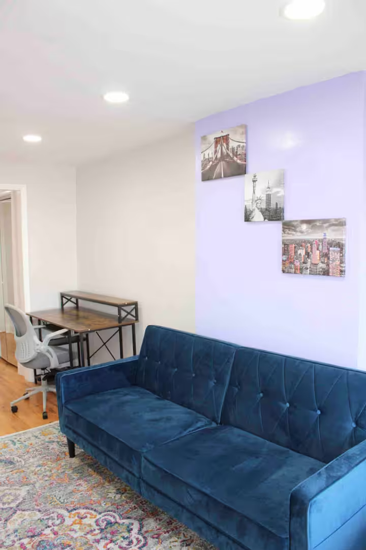 Charming 2BR Brooklyn Retreat - Apt 1 - Photo 7