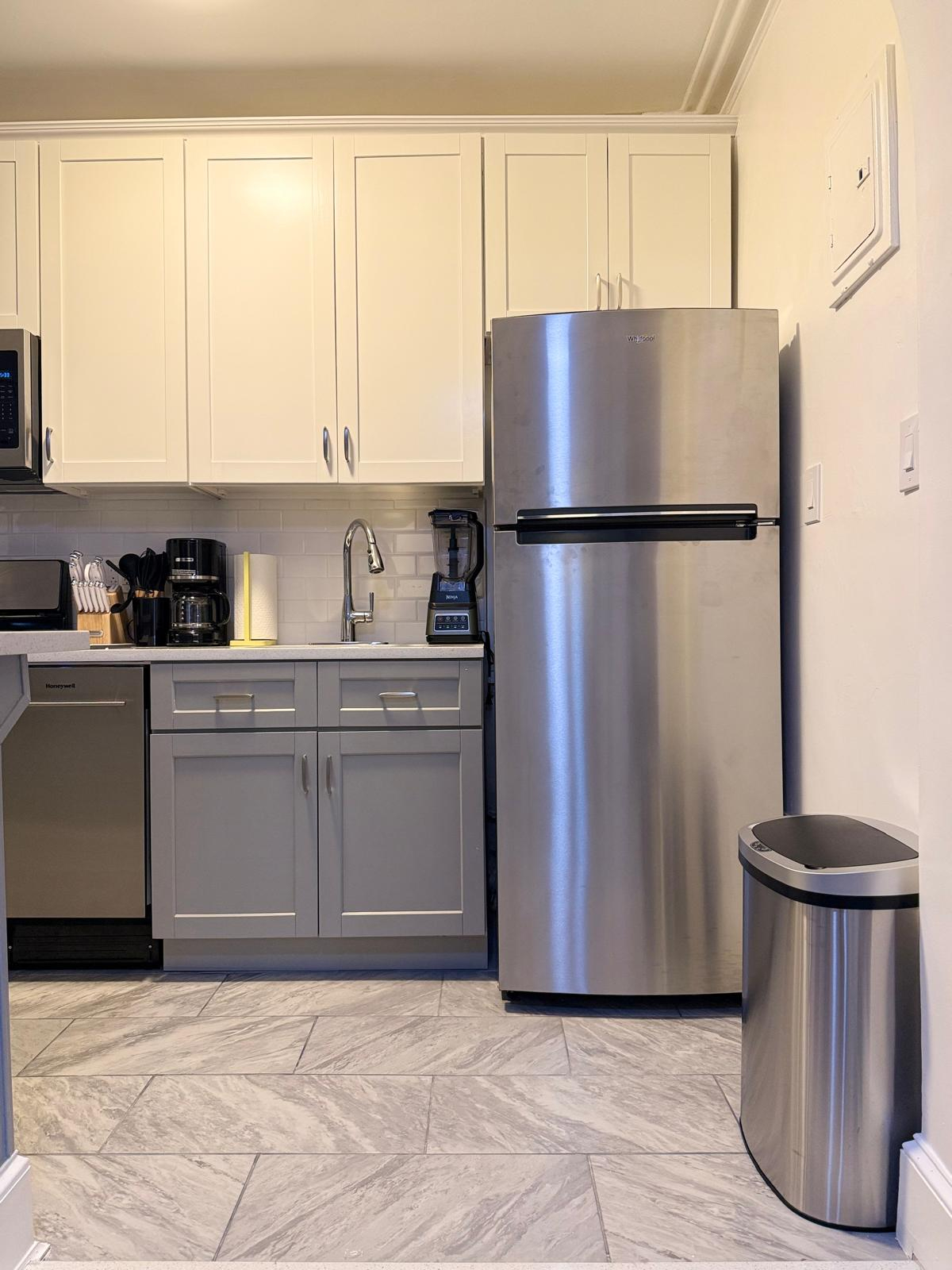 Charming 2BR Brooklyn Retreat - Apt 1 - Photo 5