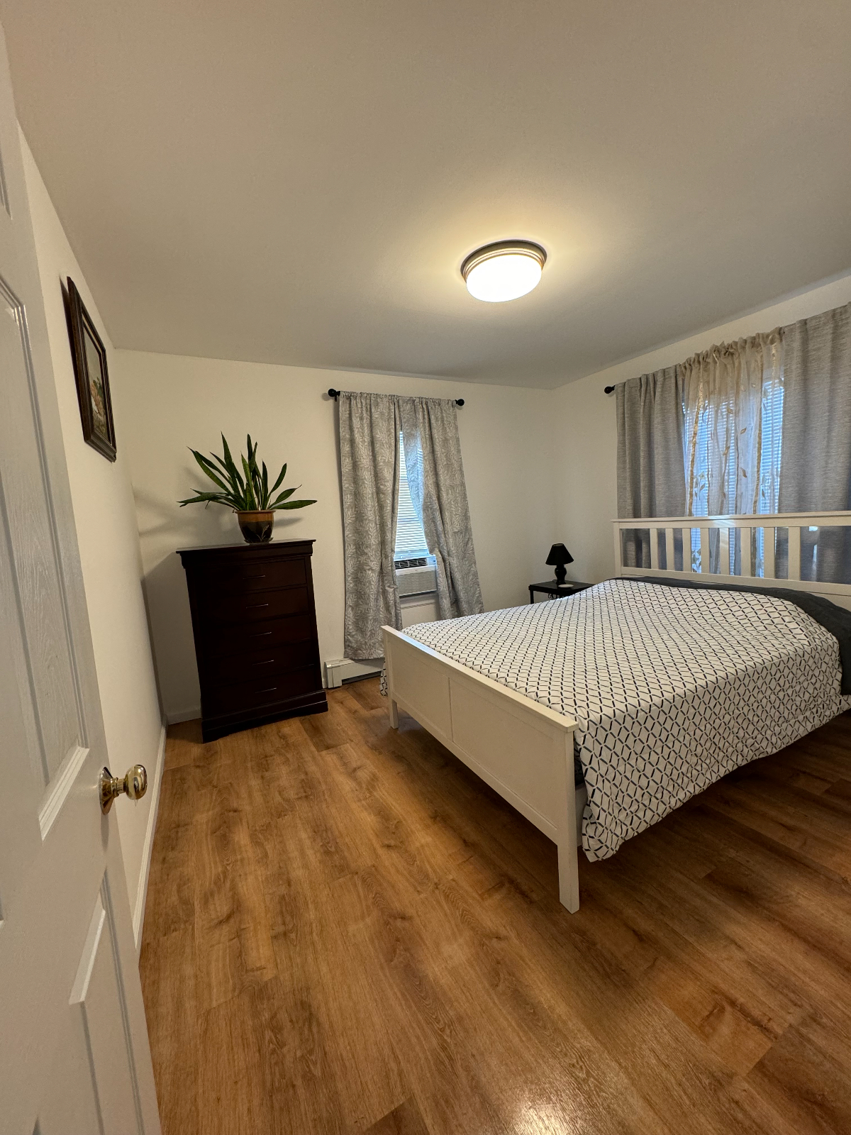 Cozy apt for rent in Staten Island - Photo 5
