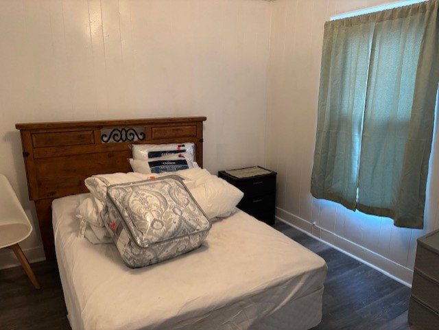 Three Bedroom Apartment - Photo 4