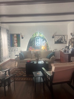 AMAZING 1930s Spanish Colonial Duplex - Spacious Front Unit for Rent - Photo 3