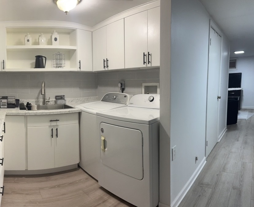 Modern Comfort & Convenience - Fully Renovated Bedroom in Albany Home - Photo 12
