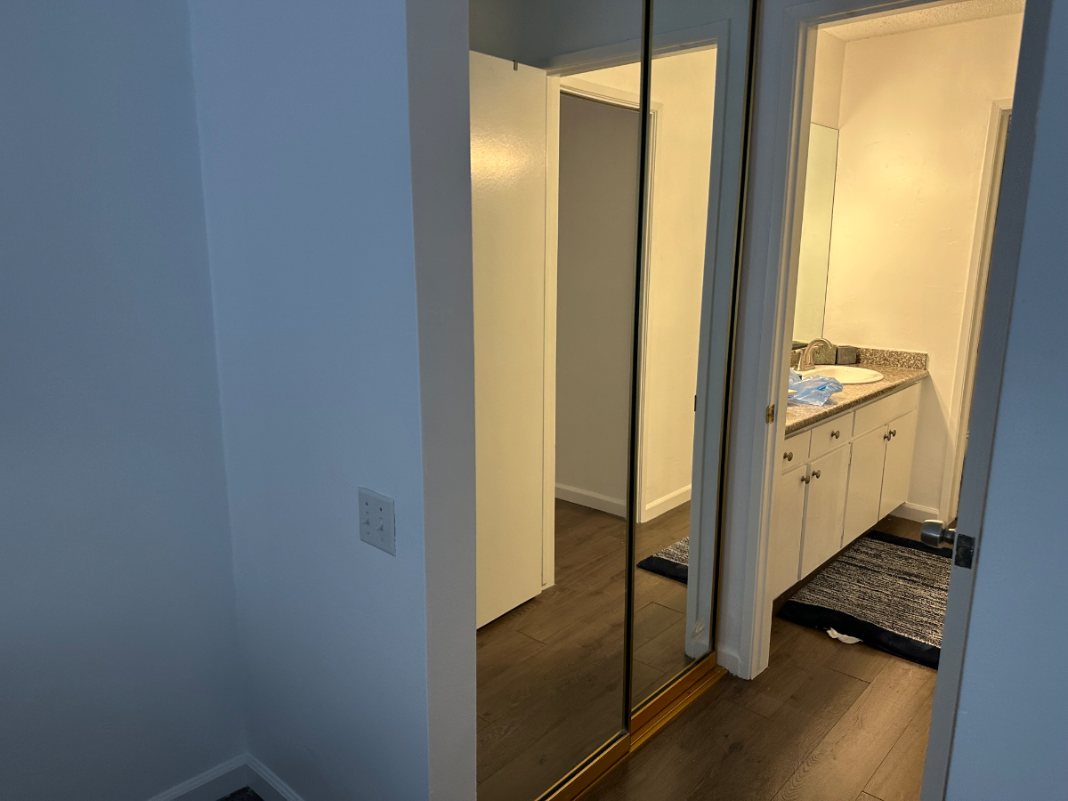 Resort Style Condo - Ideal Midterm Stay - Photo 5