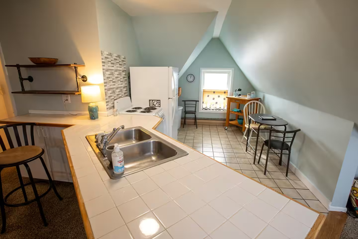 John's Loft - Photo 9