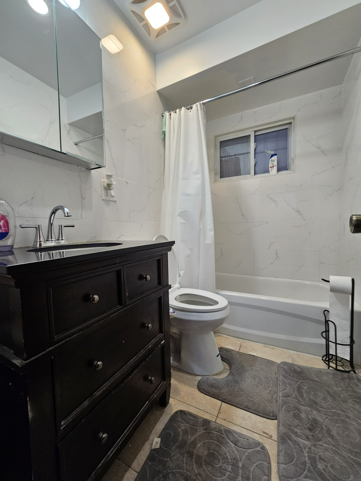 1st Floor Room - 01 - Photo 6
