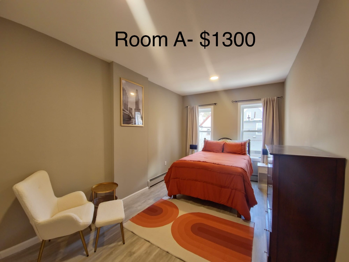 Private 3-Bdrm Apt w/ Private Entrance (Shared common areas)) - Photo 7