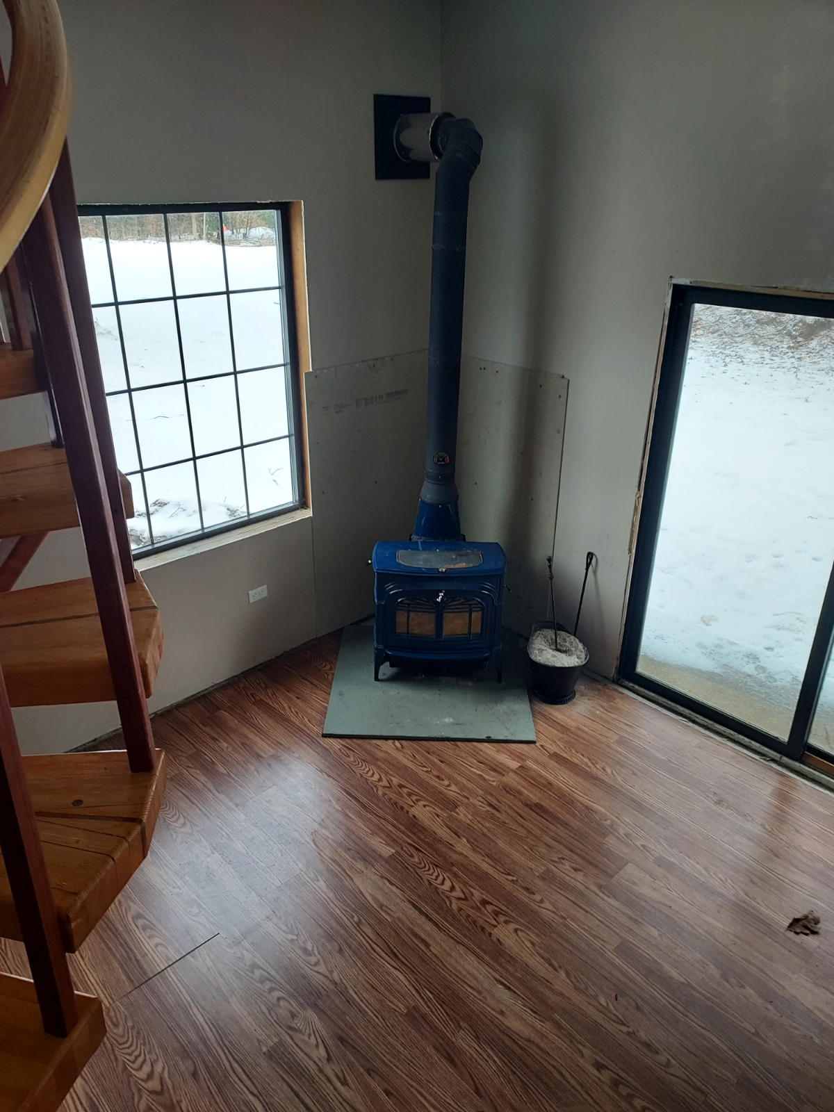 Adirondack Bungalow - Photo 2