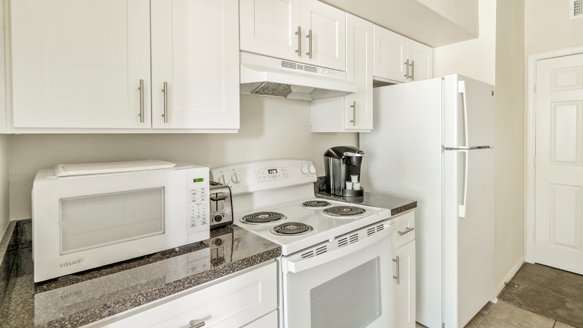 1027 - Landing Furnished Apartments at Settlers Ranch