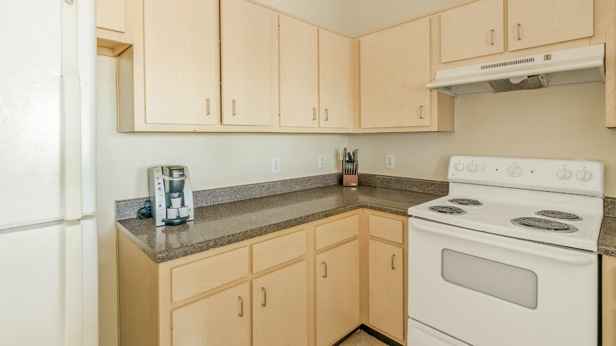 1033 - Landing Furnished Apartments at Settlers Ranch