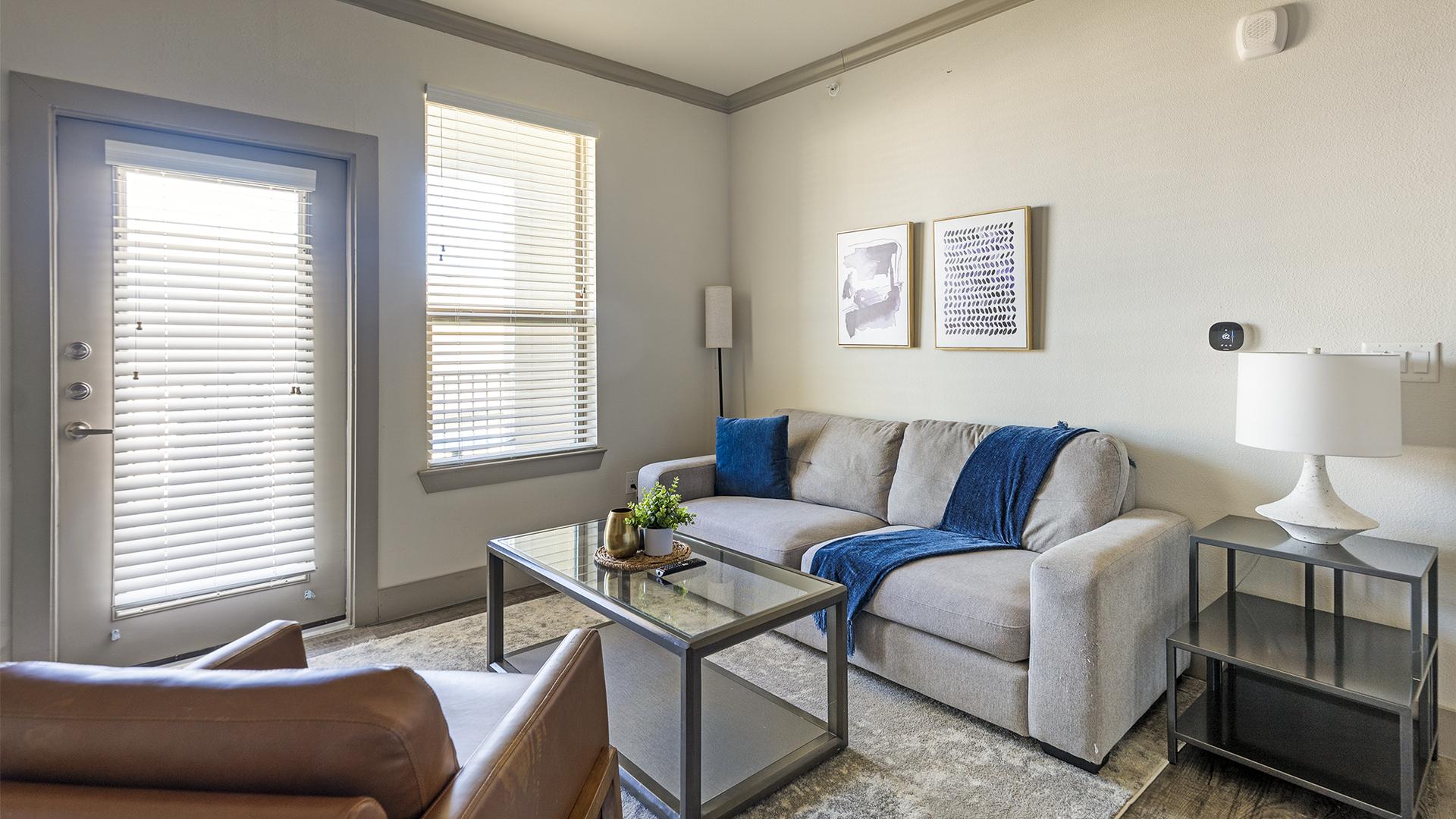 The Flats at Shadowglen 9302 - Photo 2