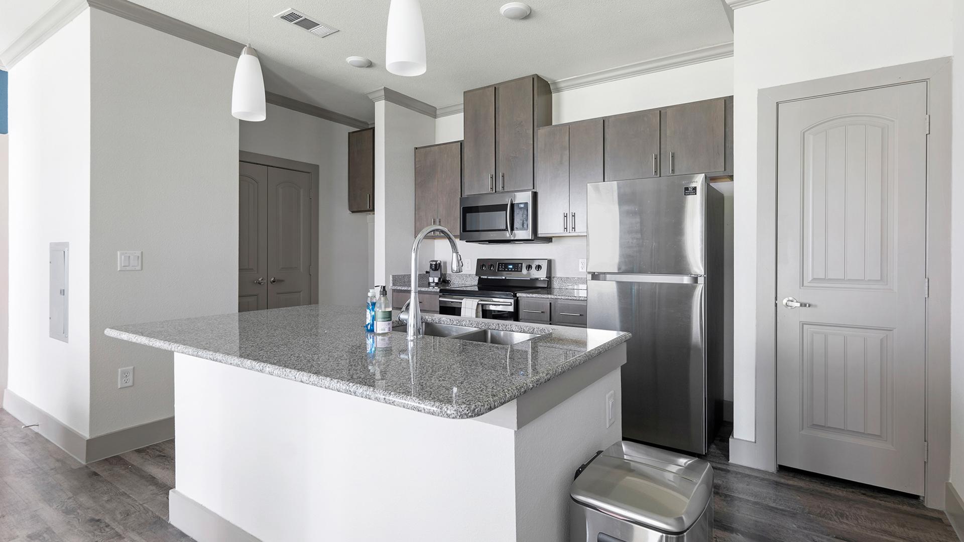 The Flats at Shadowglen 9302 - Photo 7