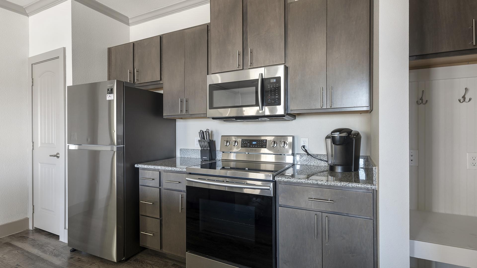 The Flats at Shadowglen 9302 - Photo 11