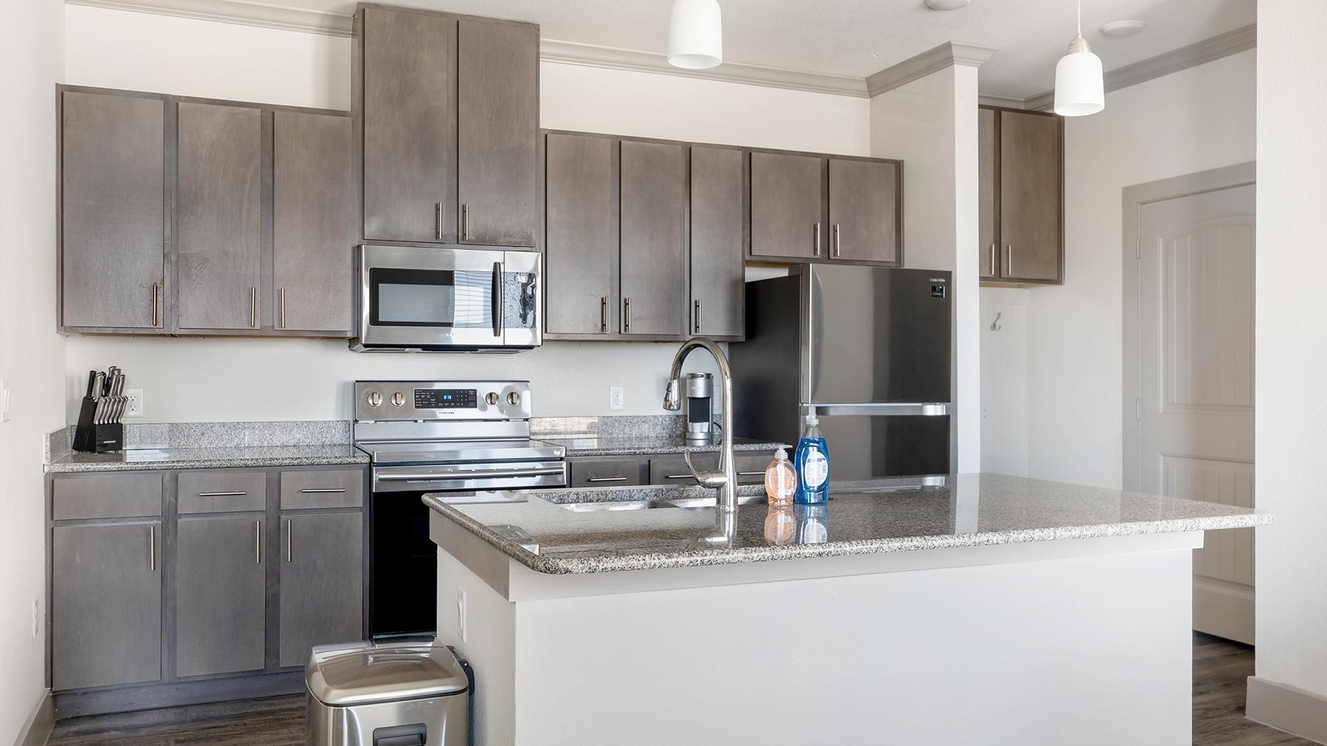 The Flats at Shadowglen 9302 - Photo 8