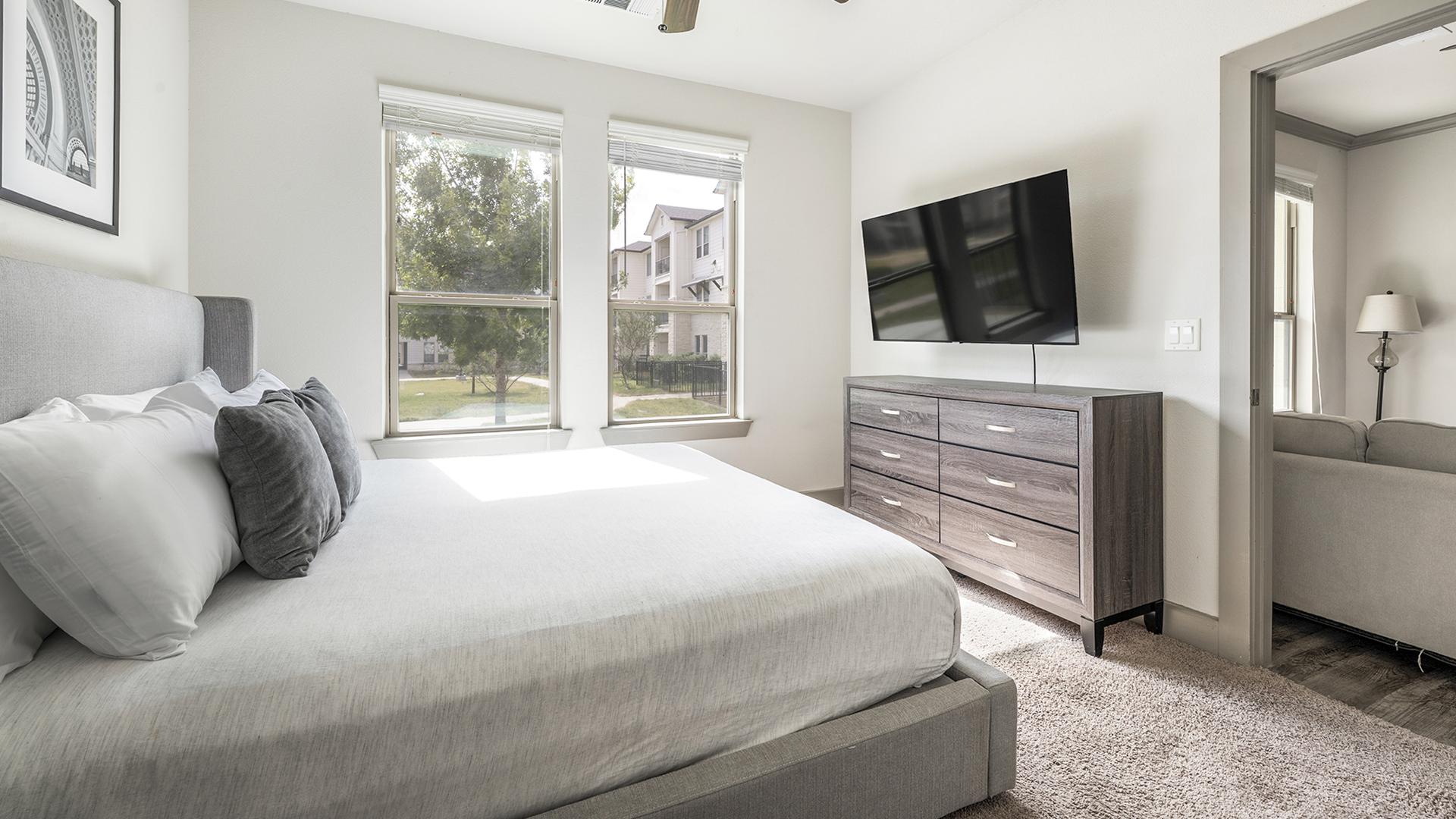 The Flats at Shadowglen 9302 - Photo 12