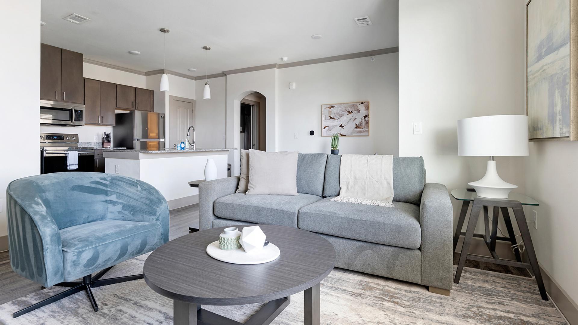 The Flats at Shadowglen 9302 - Photo 2