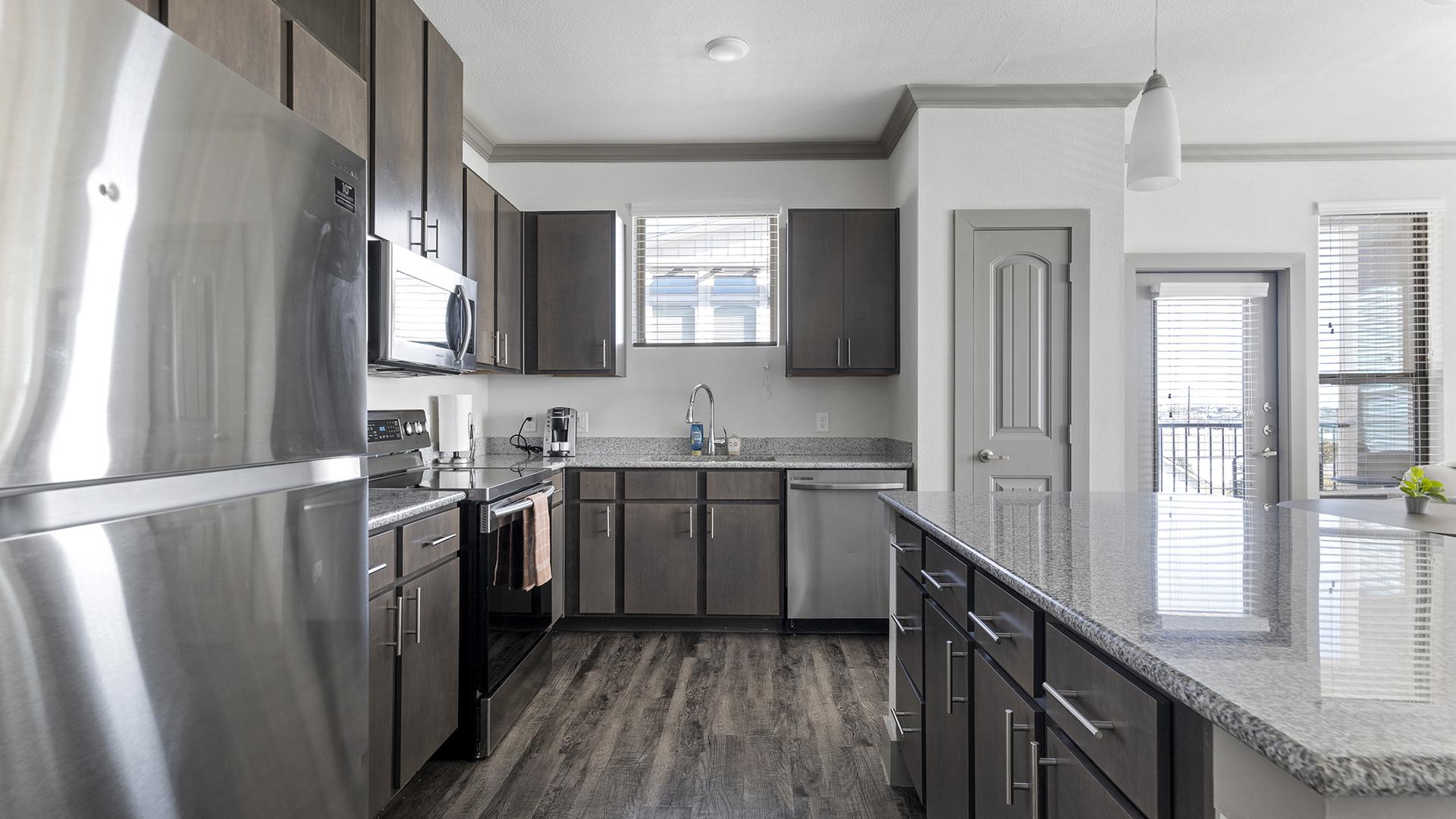 The Flats at Shadowglen 9302 - Photo 10