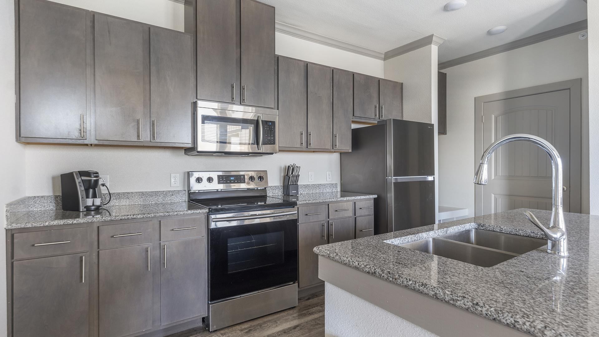 The Flats at Shadowglen 9302 - Photo 8