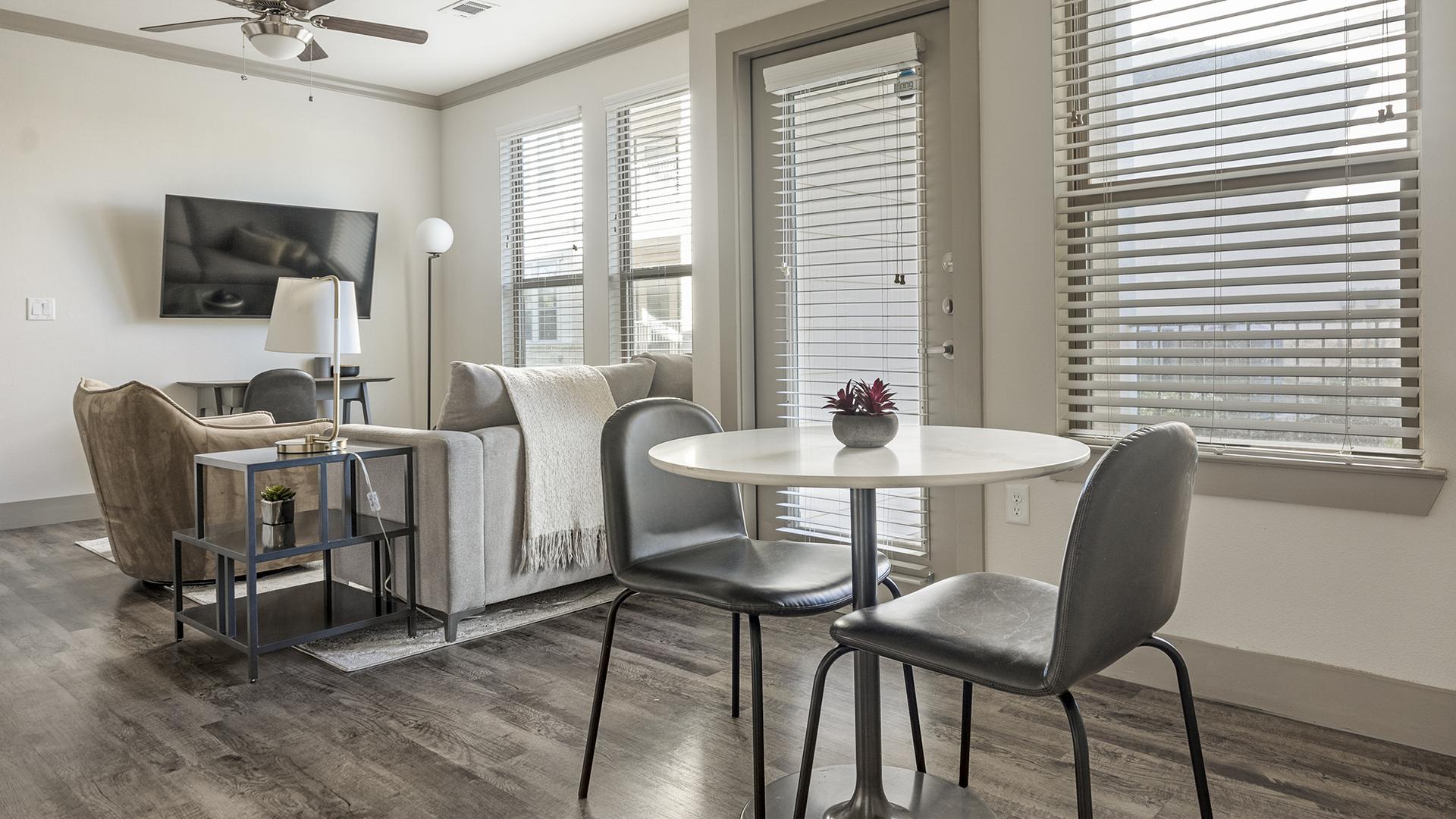 The Flats at Shadowglen 9302 - Photo 10