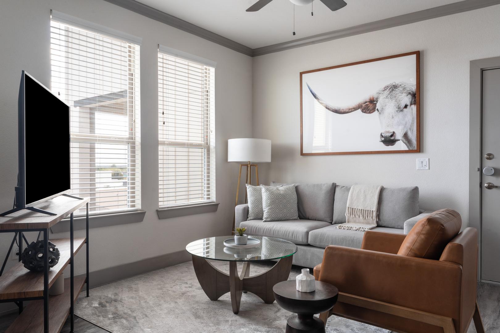 The Flats at Shadowglen 9302 - Photo 2