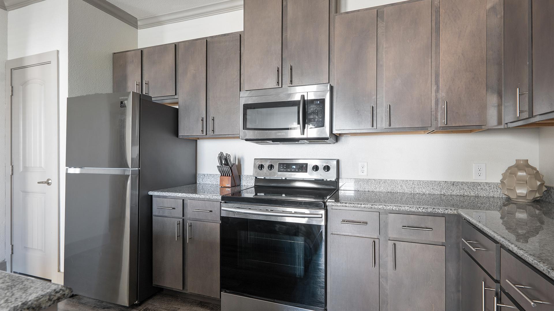 The Flats at Shadowglen 9302 - Photo 8
