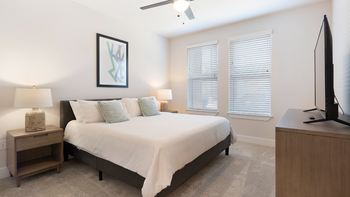 1205 - Landing Furnished Apartments at La Tierna