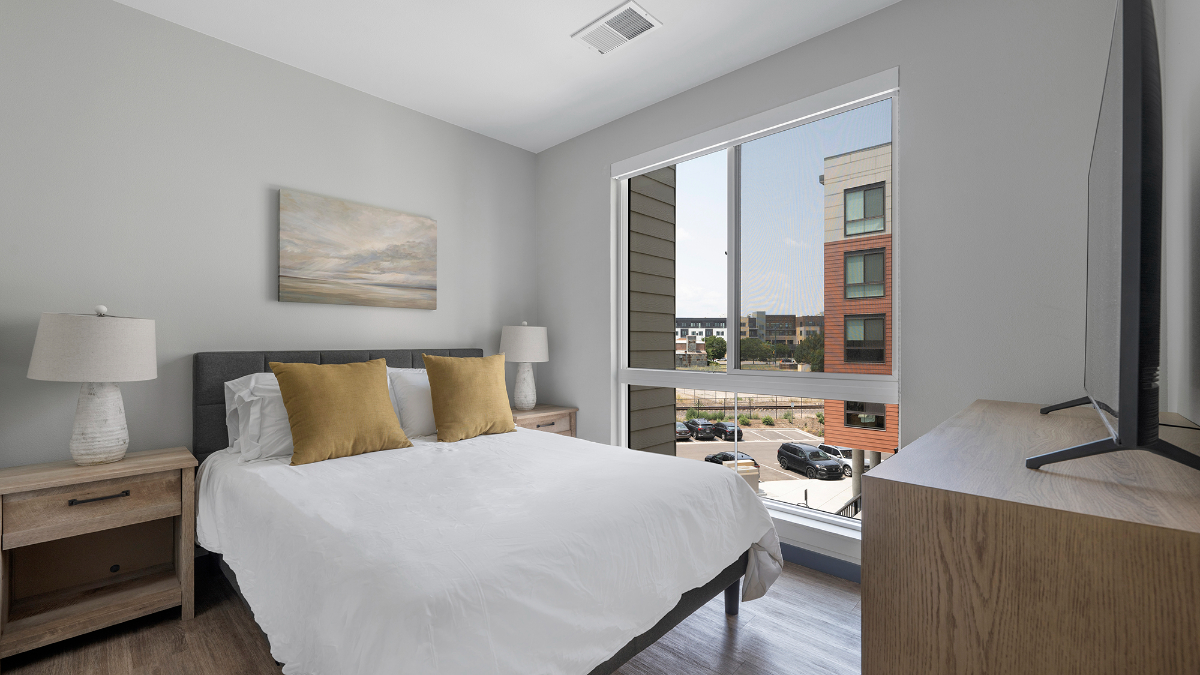 349 - Landing Furnished Apartments at 281 Willow