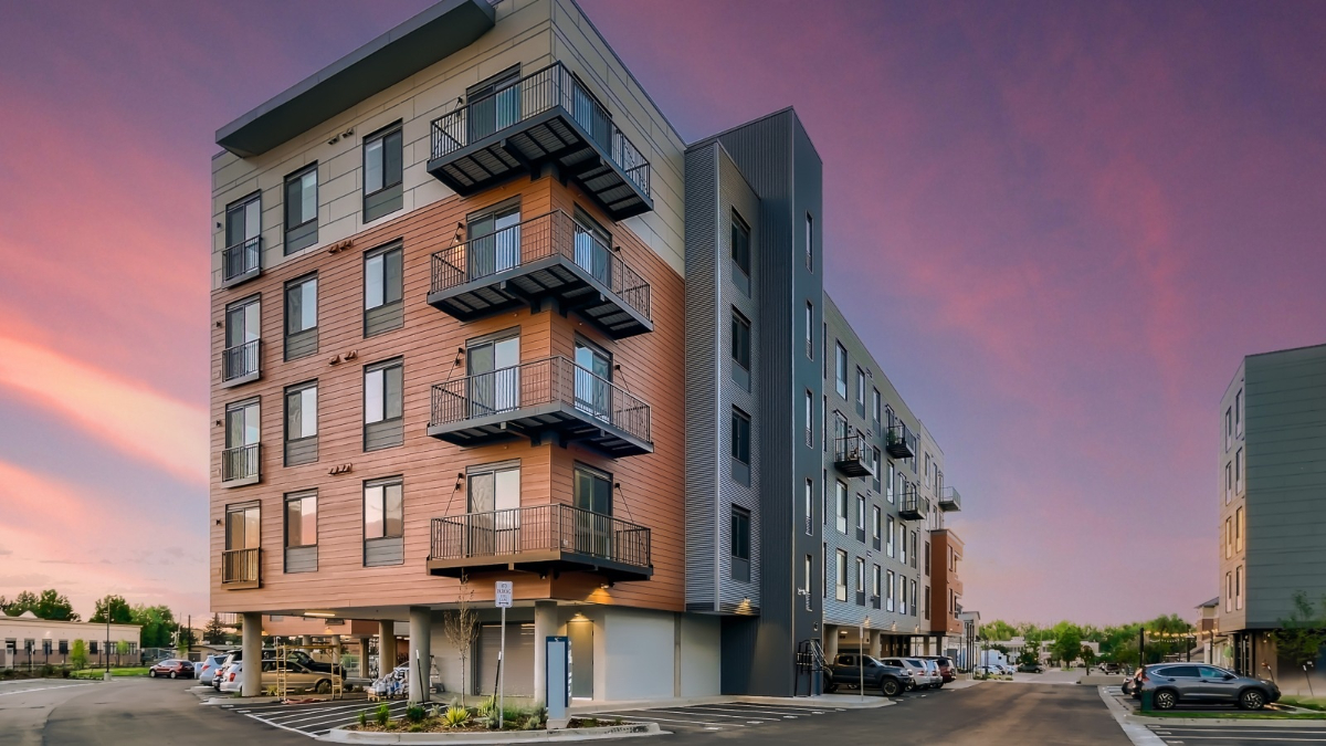 138 - Landing Furnished Apartments at 281 Willow