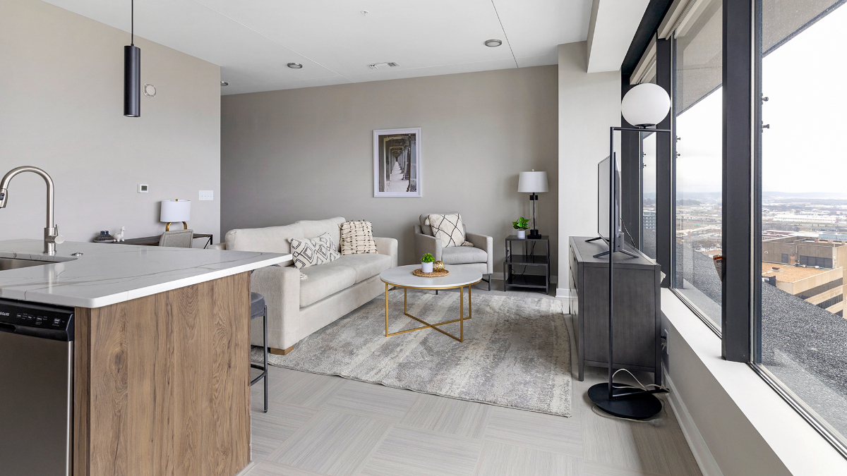 2113 - Landing Furnished Apartments at The 600