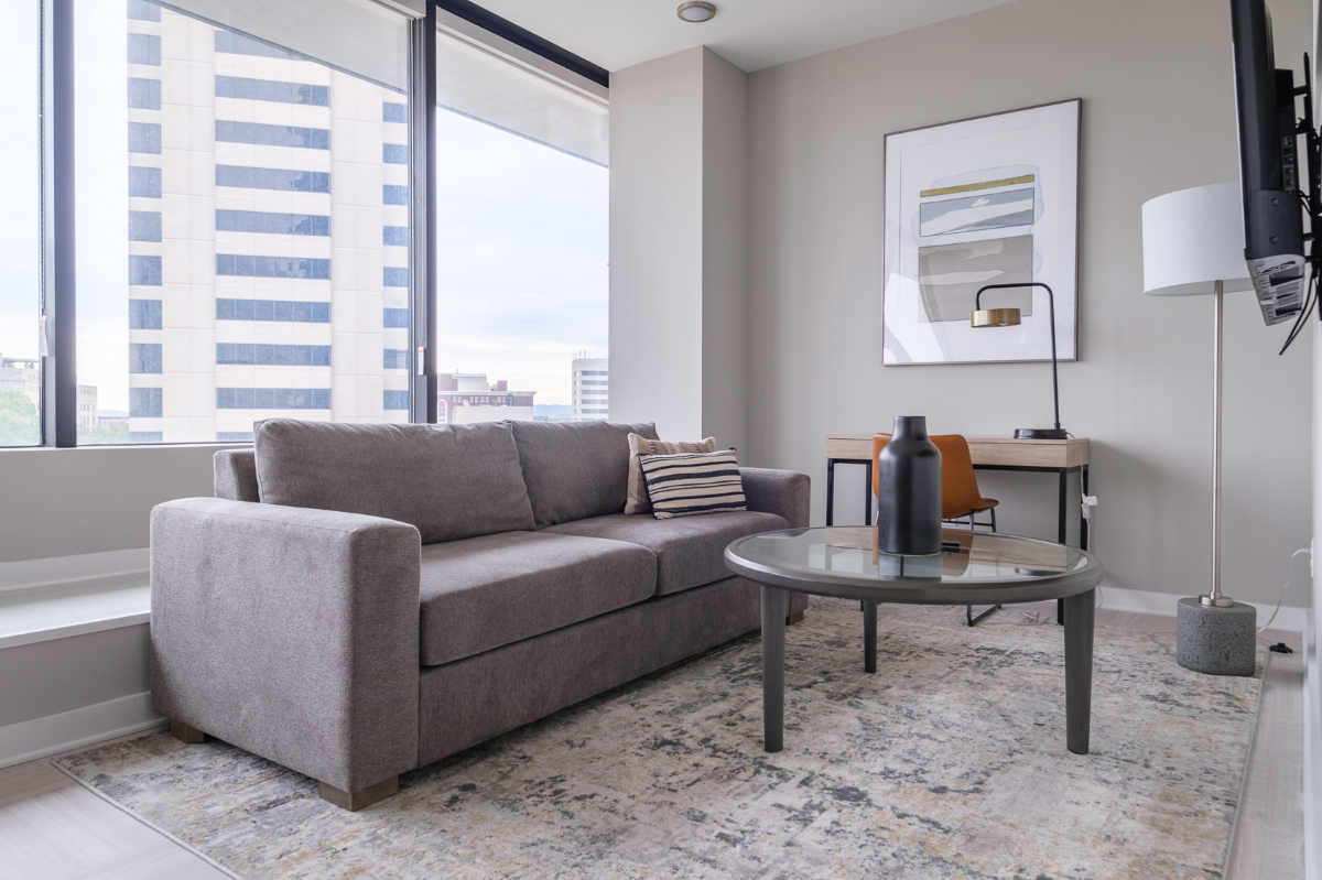 608 - Landing Furnished Apartments at The 600