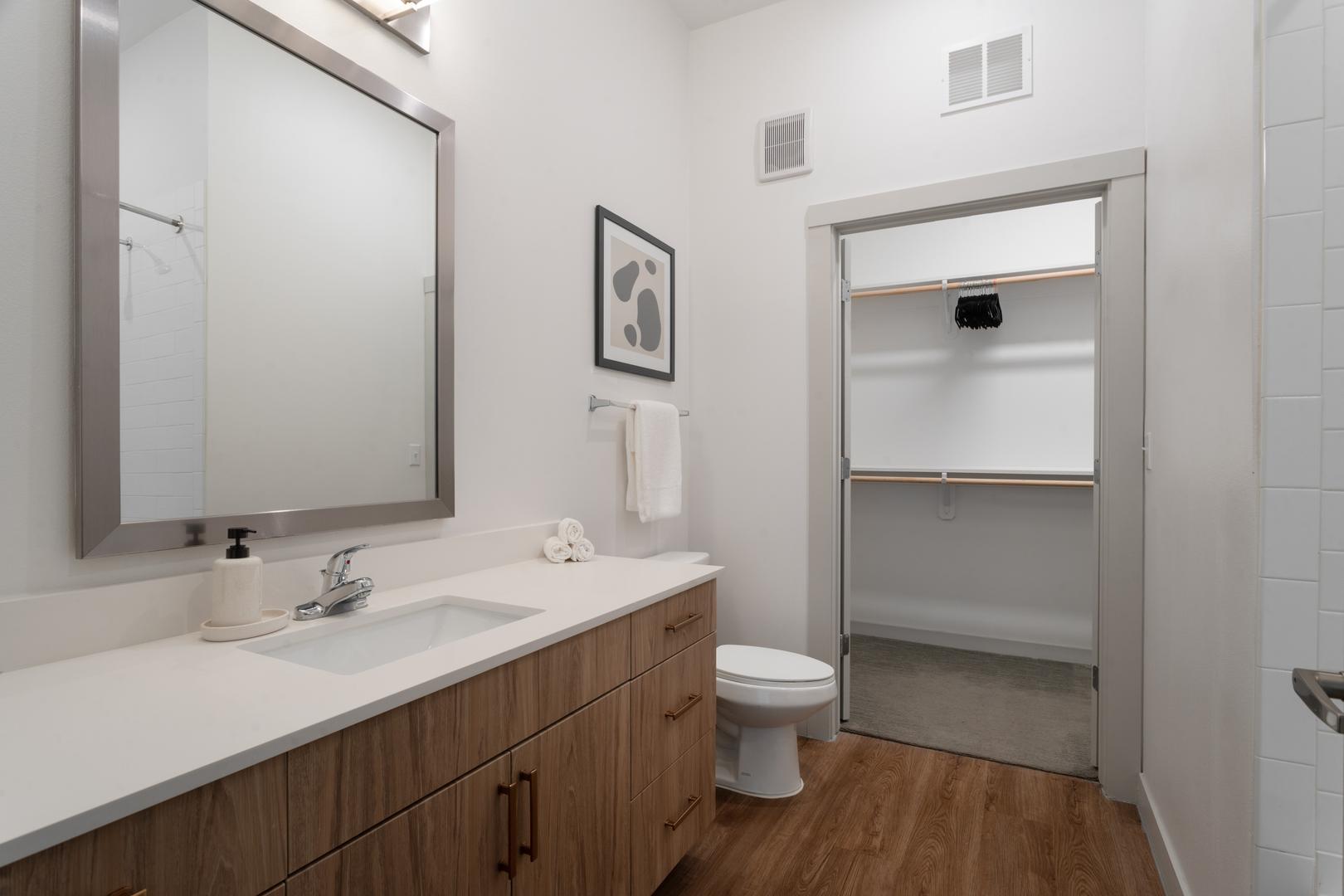 The Haywood 8308 - Photo 12