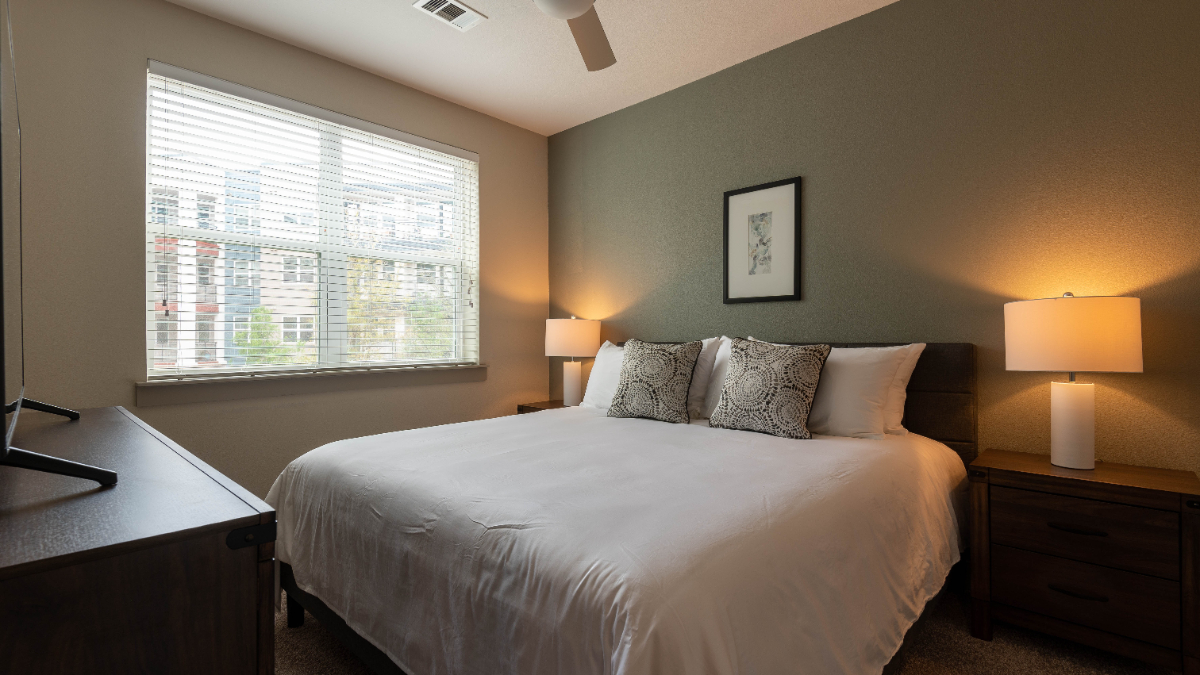 277 - Landing Furnished Apartments at Bridge at Henley