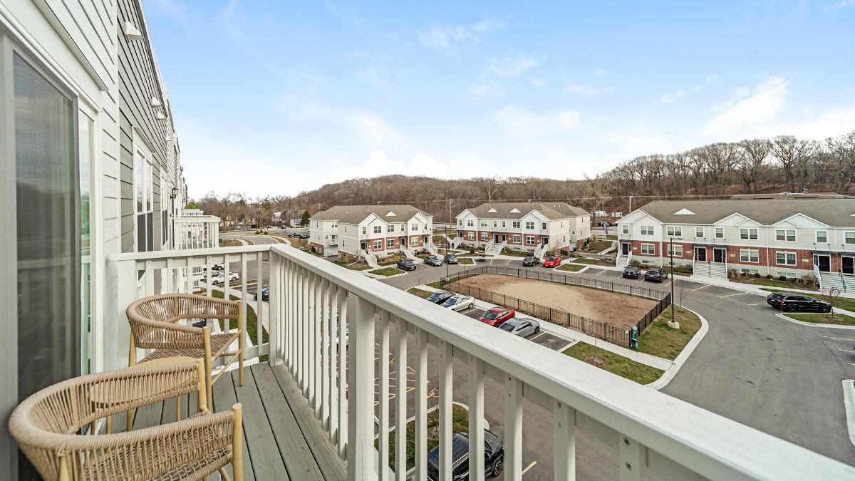 3409 - Landing Furnished Apartments at Willow Glen Lofts