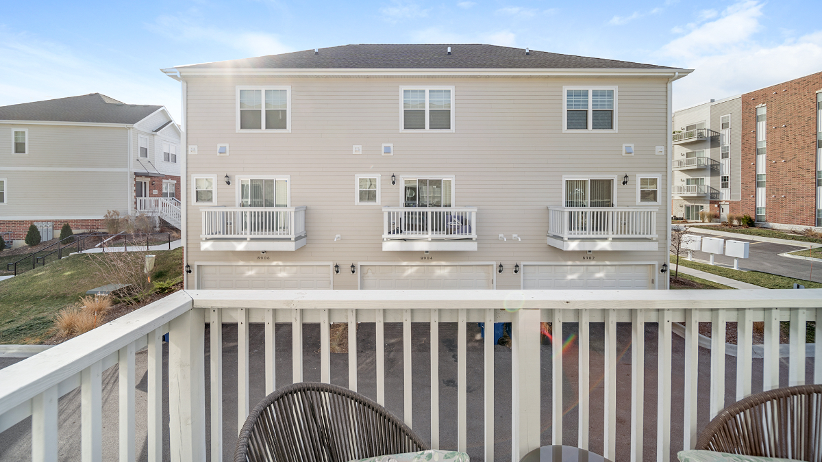 2113 landing furnished apartments at willow glen lofts