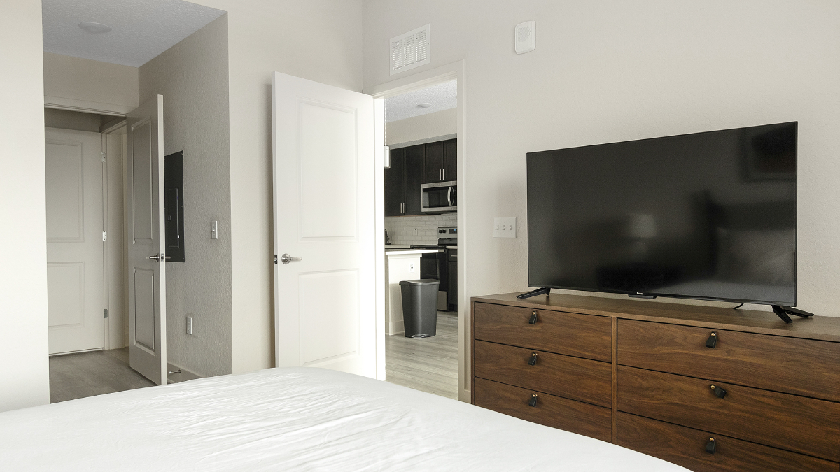 1-410 - Landing Furnished Apartments at Gateway Commons