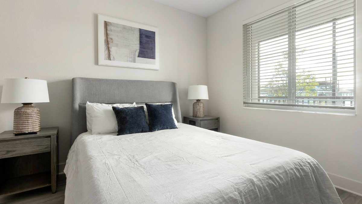 2-105 - Landing Furnished Apartments at Gateway Commons