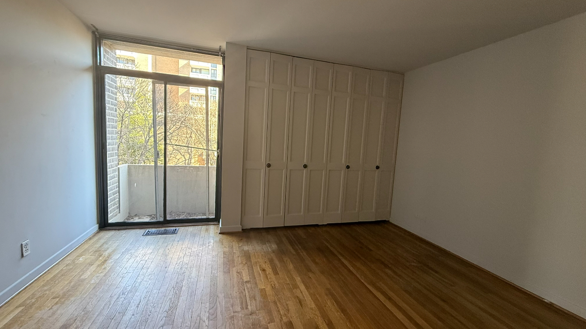 Ultimate Convenient Townhouse Located In Washington DC Location Awaits You in Our Updated 2BR Townho - Photo 11