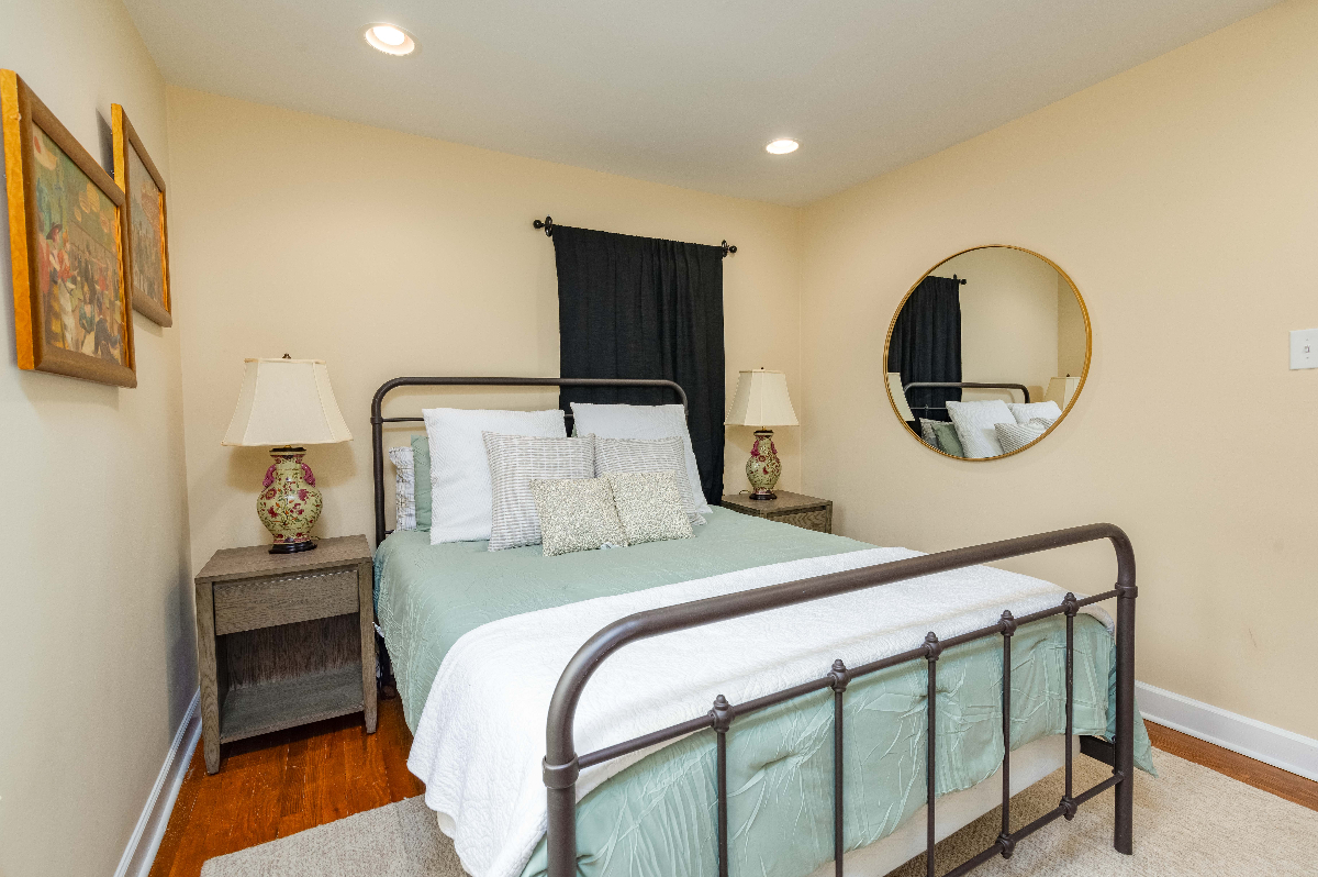 Lexington adorable duplex - Photo 3