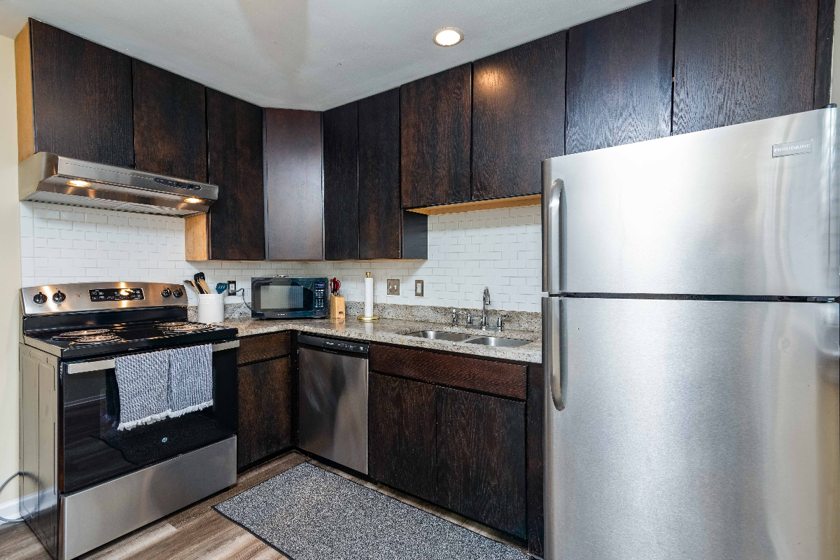 Lexington adorable duplex - Photo 10