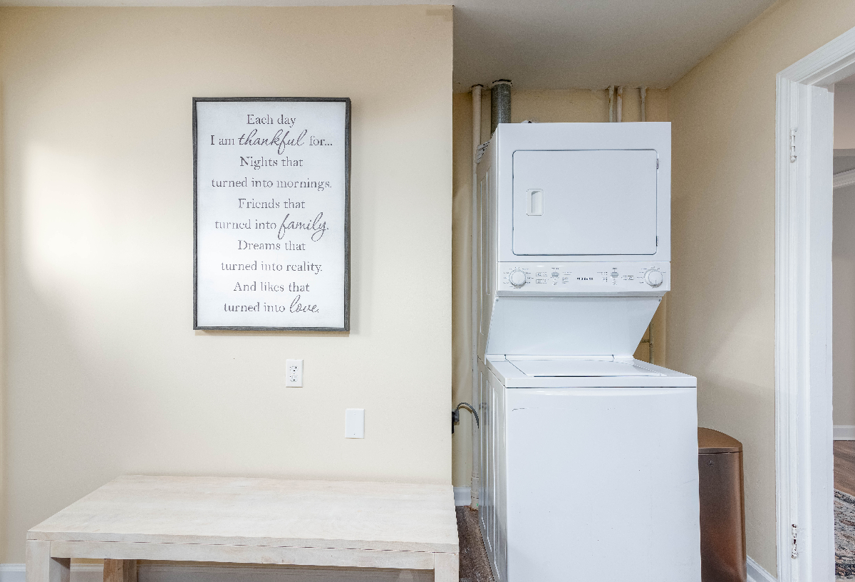 Lexington adorable duplex - Photo 12
