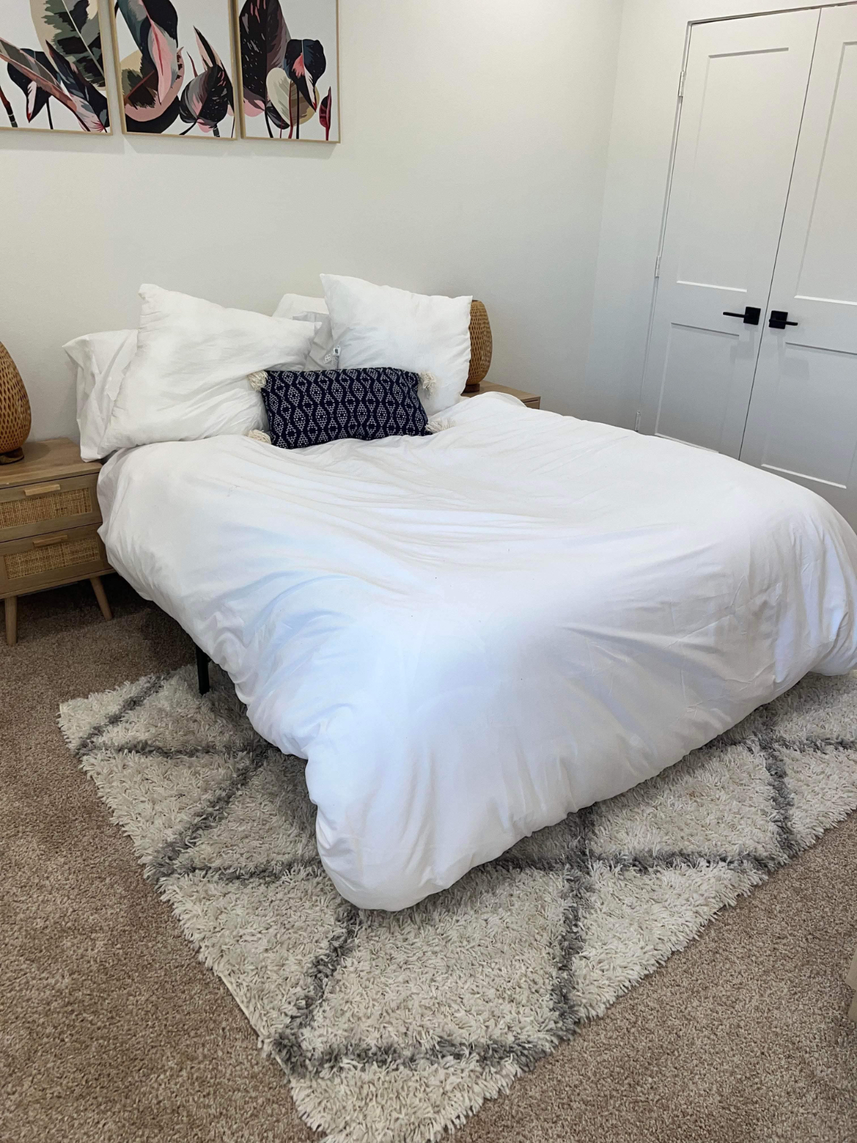Chic 1-Bedroom Retreat - 5 minutes from downtown, 10 minutes from medical center - Photo 5