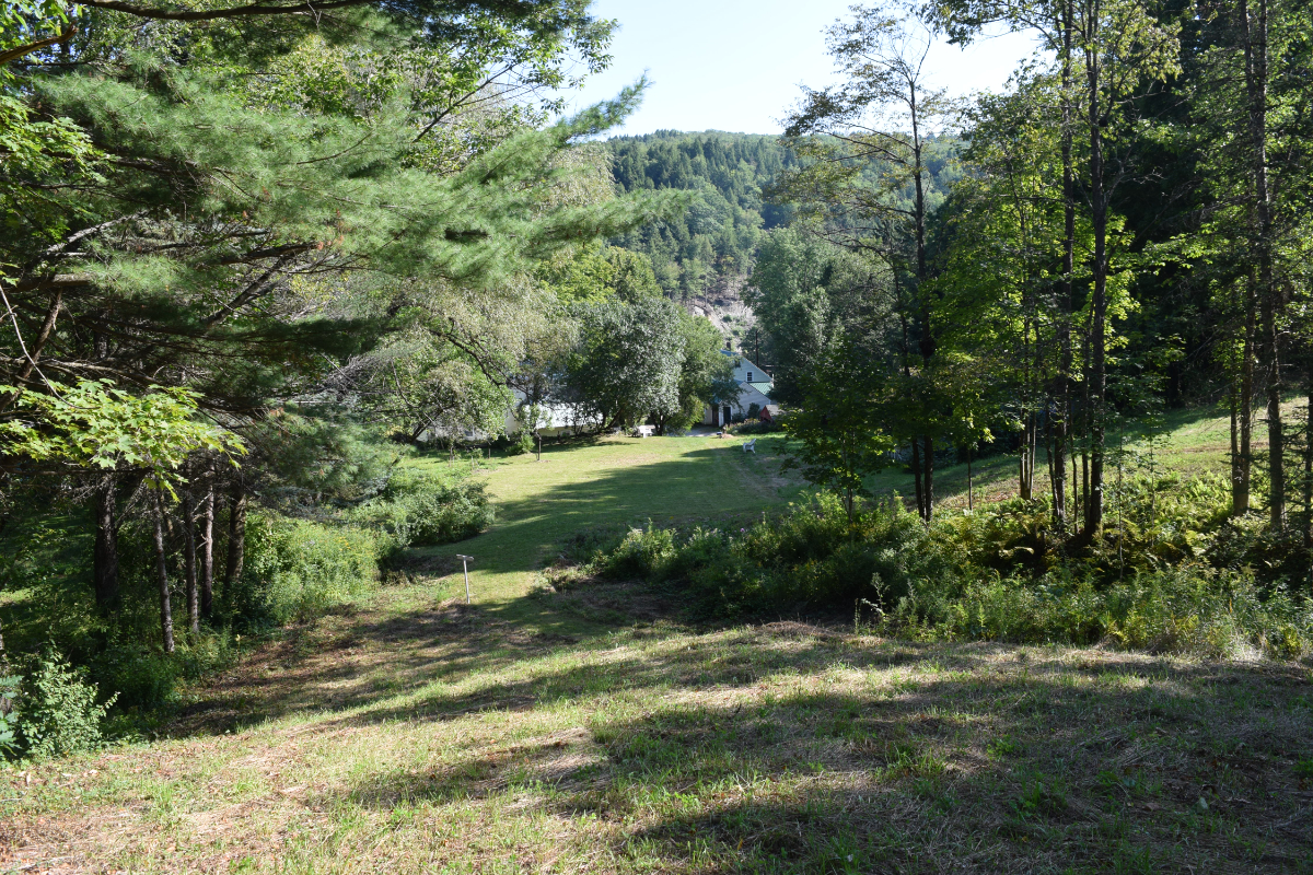 Two-room suite overlooking river near Brattleboro, VT - Photo 5