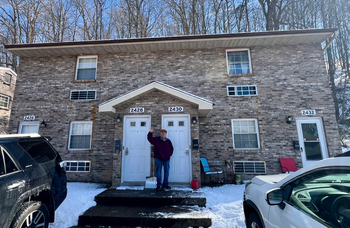 Abbys Coal River Place - Photo 1