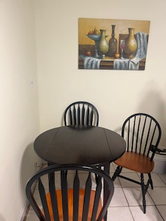 Private room available in well-maintained building,close to public transportation - Photo 4