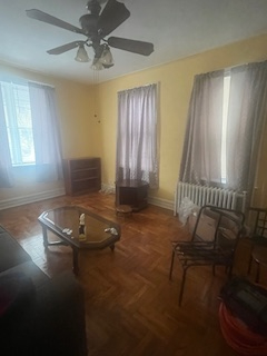 Private room available in well-maintained building,close to public transportation - Photo 11