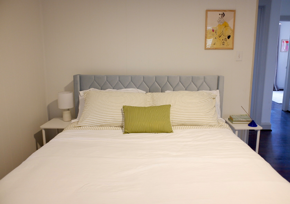 Private Bed 2 with Shared Bathroom