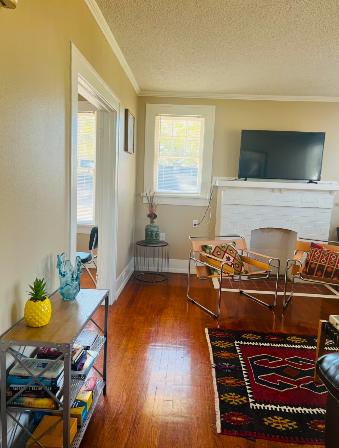 2nd Story apartment