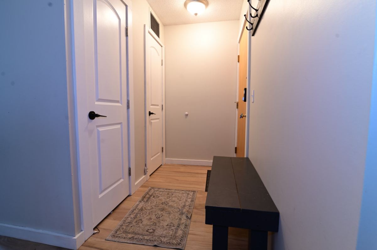 Stunning 2BR/2BA Condo with Amenities Galore - Just 5 Minutes to Okemo. - Photo 10